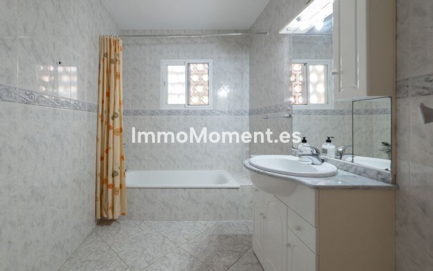Revente - Maison mitoyenne - Marbella - Nueva Andalucía