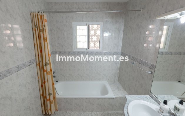 Revente - Maison mitoyenne - Marbella - Nueva Andalucía