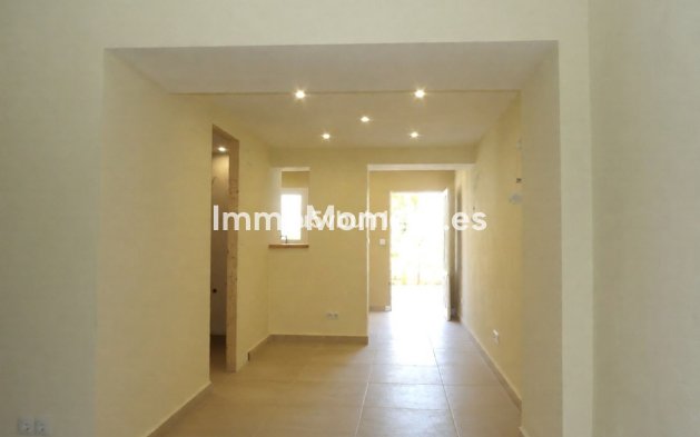 Revente - Maison mitoyenne - Intérieur                       - Alhaurín el Grande Centro