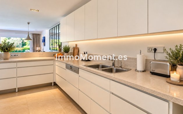 Wiederverkauf - Reihenhaus - Marbella - Nueva Andalucía
