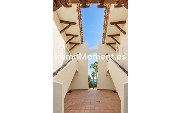 Resale - Apartment - Marbella - Elviria