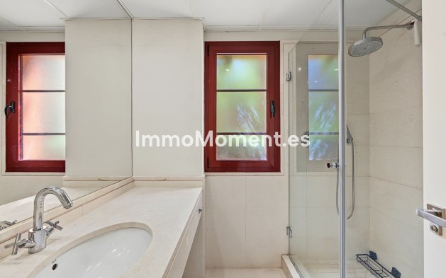 Reventa - Apartamento - Benahavís - Benahavís Centro