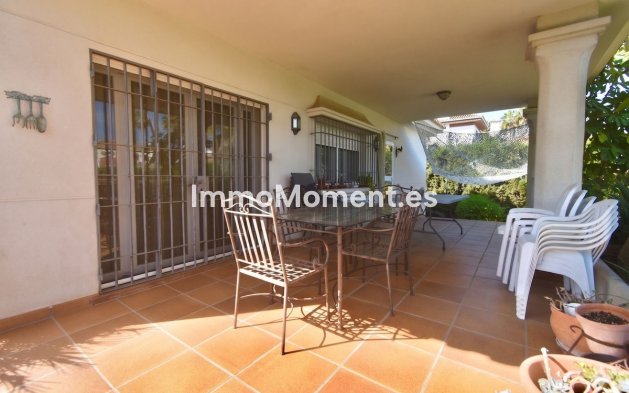 Reventa - Villa independiente - Interior  - Estacion de Cartama