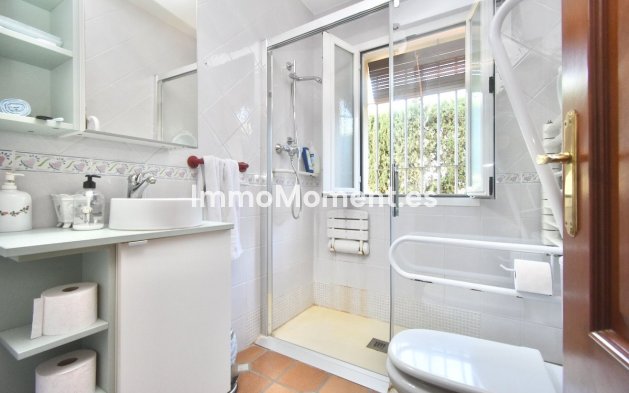 Reventa - Villa independiente - Interior  - Estacion de Cartama