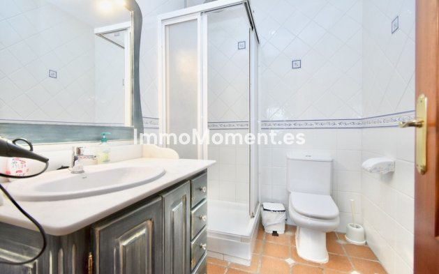Reventa - Villa independiente - Interior  - Estacion de Cartama