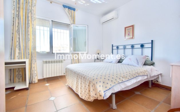 Reventa - Villa independiente - Interior  - Estacion de Cartama