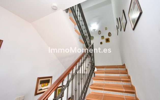 Reventa - Villa independiente - Interior  - Estacion de Cartama
