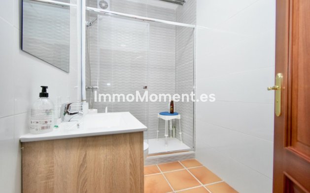 Reventa - Villa independiente - Interior  - Estacion de Cartama