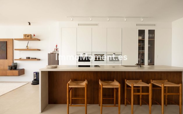 Wiederverkauf - Wohnung - Marbella - Nueva Andalucía