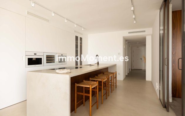 Wiederverkauf - Wohnung - Marbella - Nueva Andalucía