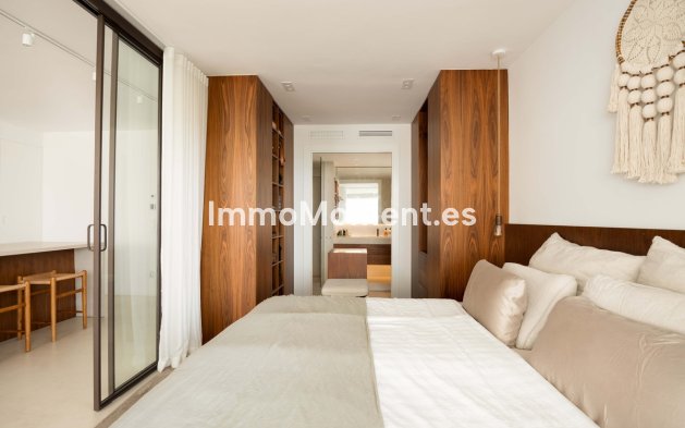 Wiederverkauf - Wohnung - Marbella - Nueva Andalucía