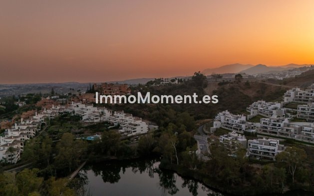 Wiederverkauf - Wohnung - Marbella - Nueva Andalucía
