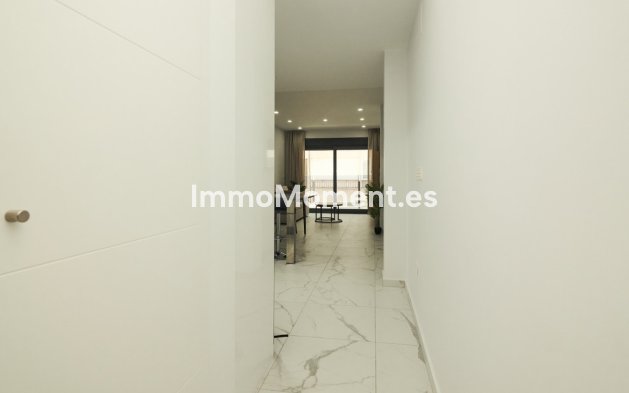 Wiederverkauf - Wohnung - Torrevieja - Torrevieja Centro