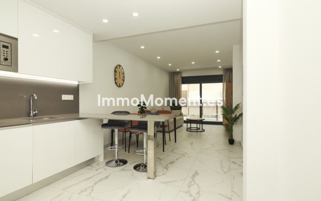 Wiederverkauf - Wohnung - Torrevieja - Torrevieja Centro