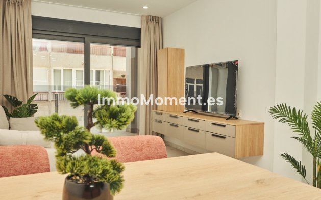 Wiederverkauf - Wohnung - Torrevieja - Torrevieja Centro