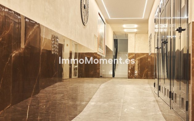 Wiederverkauf - Wohnung - Torrevieja - Torrevieja Centro
