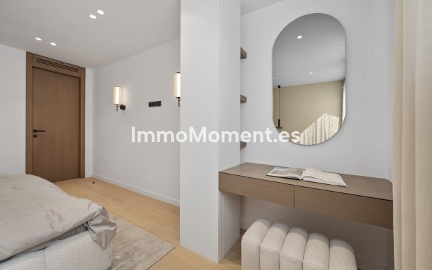 Wiederverkauf - Freistehende Villa - Benalmadena - Benalmadena Centro