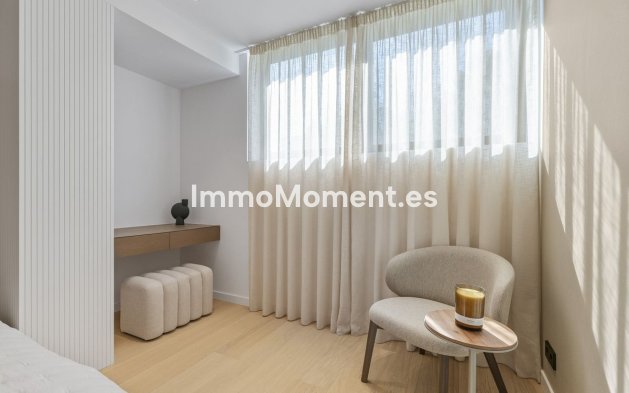 Wiederverkauf - Freistehende Villa - Benalmadena - Benalmadena Centro