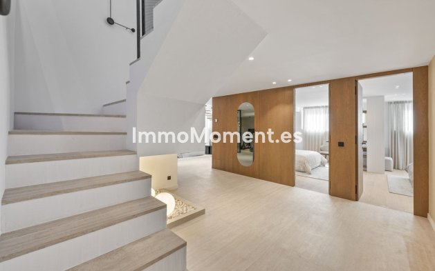 Wiederverkauf - Freistehende Villa - Benalmadena - Benalmadena Centro