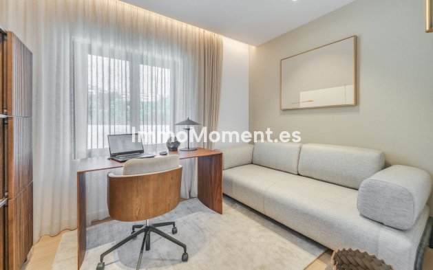 Wiederverkauf - Freistehende Villa - Benalmadena - Benalmadena Centro
