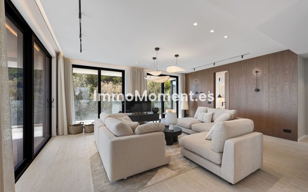 Wiederverkauf - Freistehende Villa - Benalmadena - Benalmadena Centro