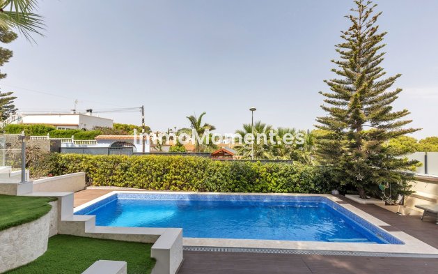 Wiederverkauf - Freistehende Villa - Torrevieja - Los Balcones - Los Altos del Edén