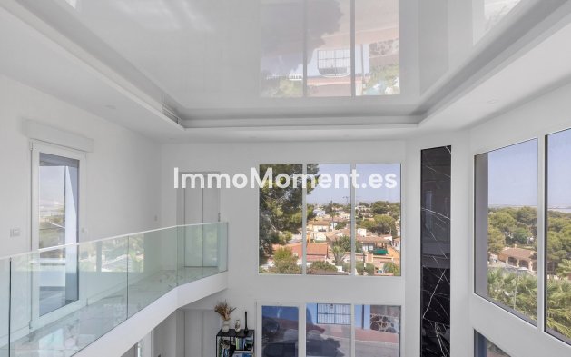 Wiederverkauf - Freistehende Villa - Torrevieja - Los Balcones - Los Altos del Edén