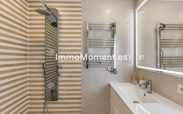 Wiederverkauf - Freistehende Villa - Torrevieja - Los Balcones - Los Altos del Edén