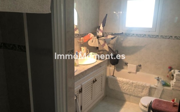 Resale - Detached villa - Mijas Costa