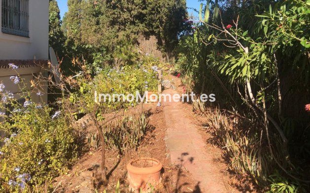 Resale - Detached villa - Mijas Costa