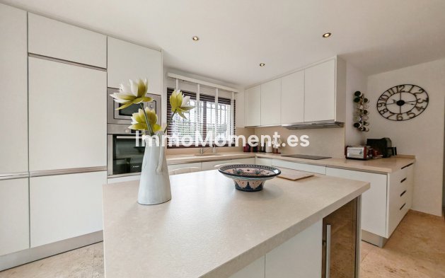 Resale - Detached villa - Mijas Costa - El Chaparral
