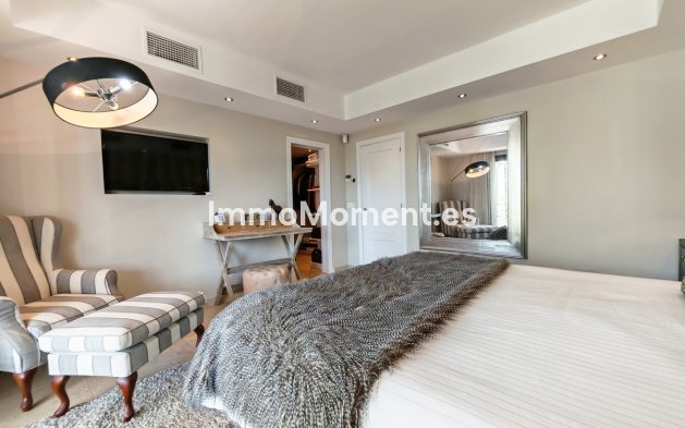 Resale - Detached villa - Mijas Costa - El Chaparral