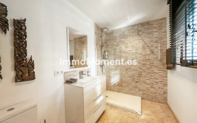 Resale - Detached villa - Mijas Costa - El Chaparral