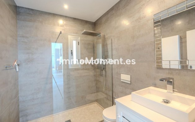 Resale - Detached villa - Benahavís - La Quinta