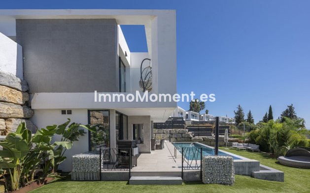 Wiederverkauf - Freistehende Villa - Estepona  - Valle Romano