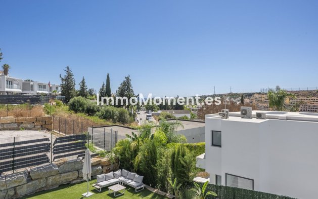 Wiederverkauf - Freistehende Villa - Estepona  - Valle Romano