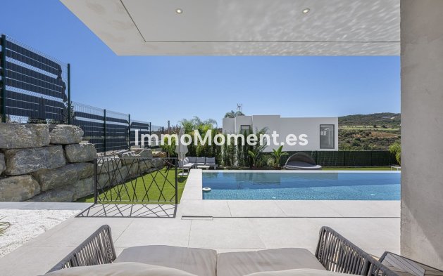 Wiederverkauf - Freistehende Villa - Estepona  - Valle Romano