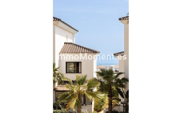 Resale - Apartment - Estepona - Estepona Centro
