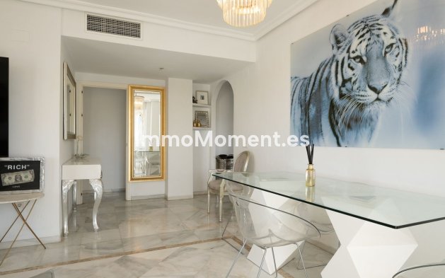 Wiederverkauf - Wohnung - Marbella - Nueva Andalucía