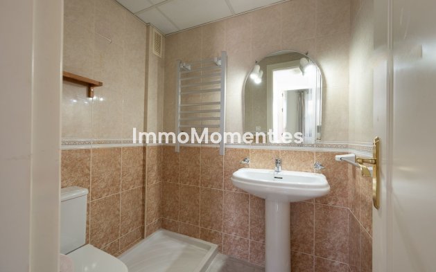 Wiederverkauf - Wohnung - Marbella - Nueva Andalucía