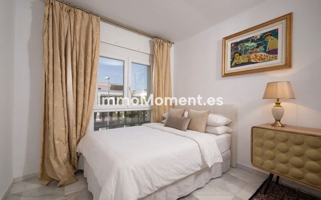 Wiederverkauf - Wohnung - Marbella - Nueva Andalucía