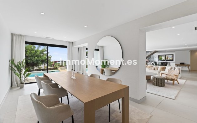 Wiederverkauf - Freistehende Villa - Benalmadena - Torremuelle