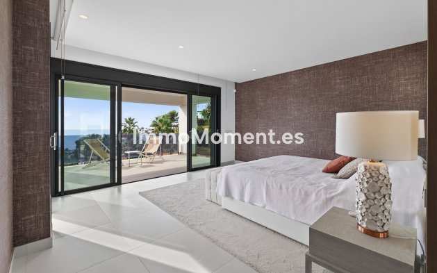 Wiederverkauf - Freistehende Villa - Benalmadena - Torremuelle