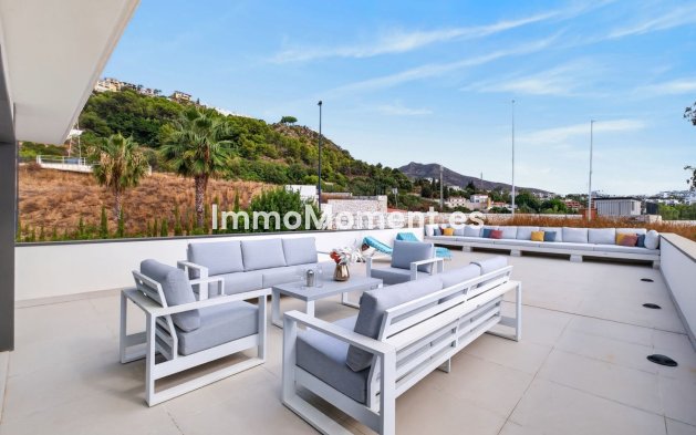 Wiederverkauf - Freistehende Villa - Benalmadena - Torremuelle