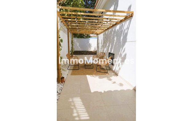 Wiederverkauf - Freistehende Villa - Benalmadena - Arroyo de la Miel