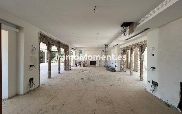 Resale - Detached villa - Marbella - La Mairena