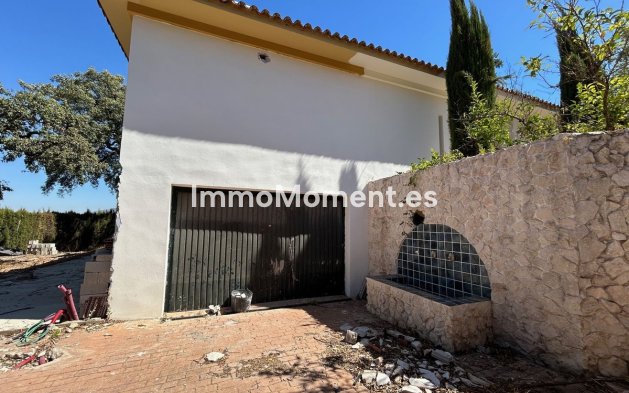 Resale - Detached villa - Marbella - La Mairena