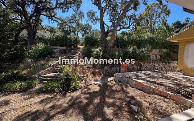 Resale - Detached villa - Marbella - La Mairena