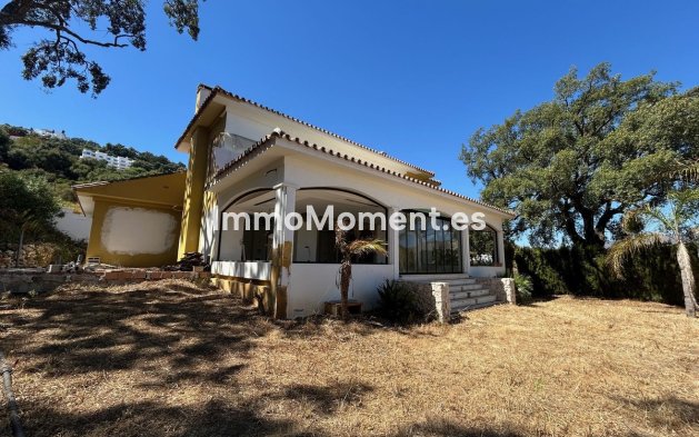 Resale - Detached villa - Marbella - La Mairena