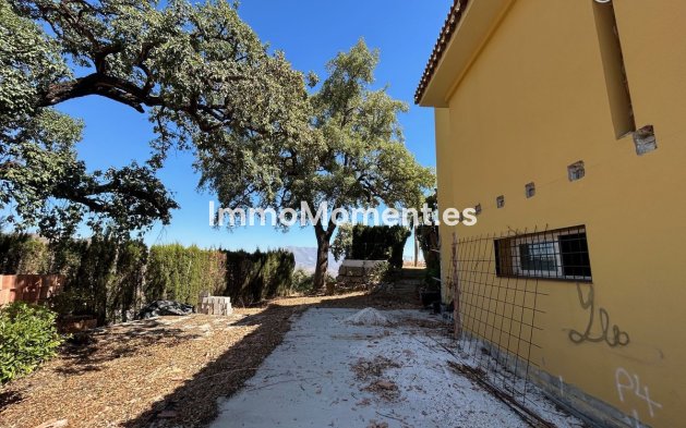 Resale - Detached villa - Marbella - La Mairena